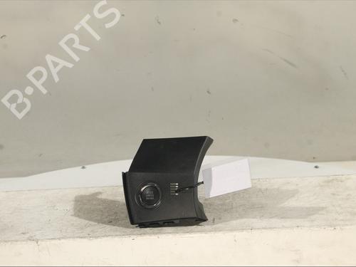 Used Switch TOYOTA AURIS (_E18_) 2.0 D-4D (ADE186_, ADE186R) (124 hp) 30188973