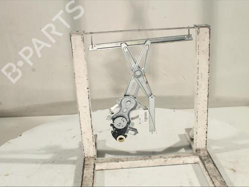Used Front left window mechanism TOYOTA YARIS (_P13_) 1.5 (NSP131_) (112 hp) 20221679