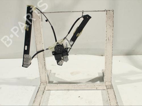 Used Front right window mechanism Front right window mechanism SEAT ARONA (KJ7, KJP) 1.0 TSI (95 hp) 12082077 12082077