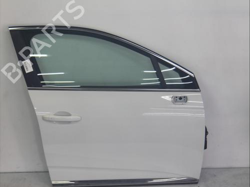 Used Right front door Right front door 36791442 36791442