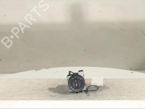 Used Headlight switch Headlight switch MERCEDES-BENZ CITAN MPV (W415) 111 CDI (415.703, 415.705) (110 hp) 18261641 18261641