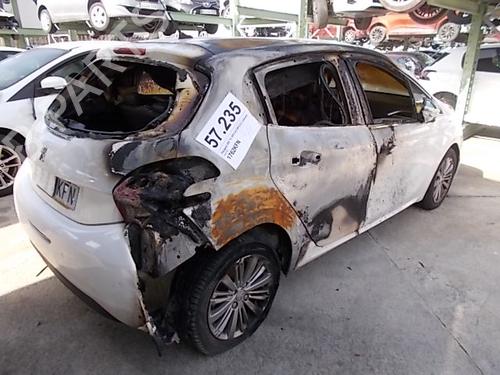 Ricambi PEUGEOT 208 I (CA_, CC_)  1.6 BlueHDi 100  4563773