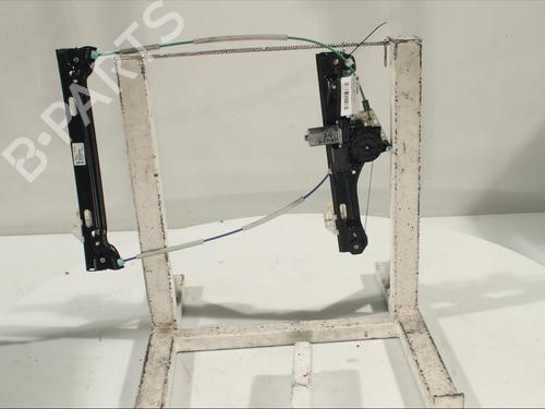 Used Front left window mechanism Front left window mechanism FIAT 500e (332_) Elektro 3+1 (FA1) (118 hp) 12084711 12084711