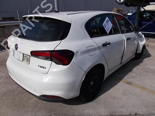 Brugte FIAT TIPO Hatchback (356_, 357_)  1.3 D (356HXH1A)  4604504