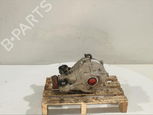rear-differential-jaguar-f-pace-x761-2015-32769062 main image