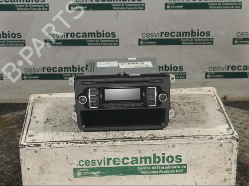 Used Radio Radio VW POLO V (6R1, 6C1) 1.4 TDI (90 hp) 11896921 11896921