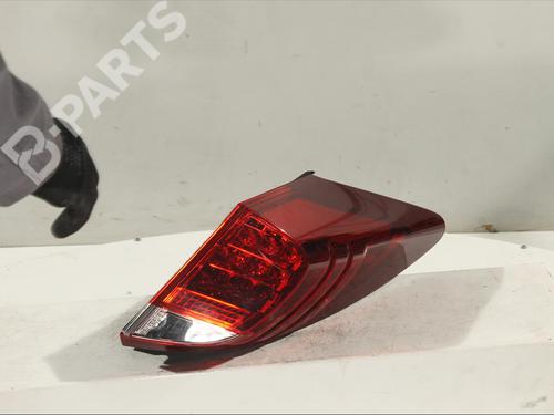 Right taillight HONDA CIVIC VIII Hatchback (FN, FK) 2.2 CTDi (FK3) | BP11907580C35 