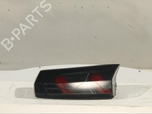 Used Right tailgate light Right tailgate light PEUGEOT 2008 II (UD_, US_, UY_, UJ_, UR_, UC_) 1.2 PureTech 130 (USHNS, URHNS) (130 hp) 32129752 32129752