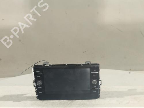 Used Radio VW GOLF VII (5G1, BQ1, BE1, BE2) 1.0 TSI (110 hp) 20221866