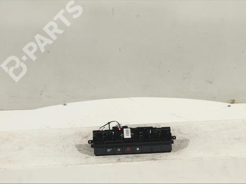 Used Switch RENAULT CAPTUR II (HF_) [2020-2025]  11983191