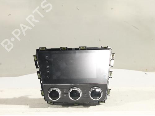 display-monitor-renault-kadjar-ha_-hl_-2015-26728191 main image