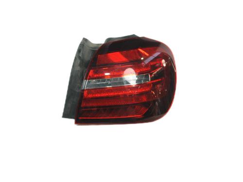 Used Right taillight Right taillight MERCEDES-BENZ GLA-CLASS (X156) GLA 220 CDI 4-matic (156.905) (170 hp) 40274192 40274192