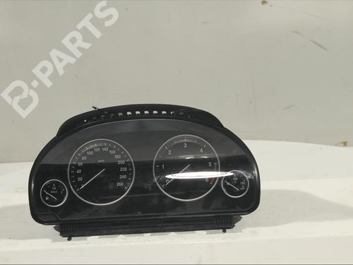Used Instrument cluster BMW 5 (F10) 520 d (190 hp) 11985061