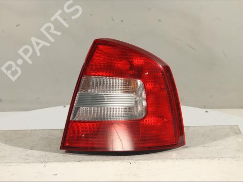 Used Right taillight Right taillight SKODA OCTAVIA II (1Z3) 1.6 TDI (105 hp) 31077710 31077710