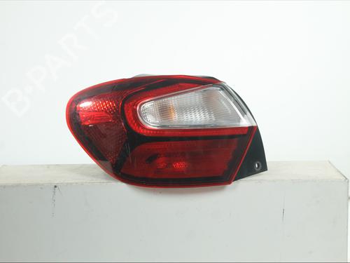 Used Right taillight Right taillight 37511915 37511915