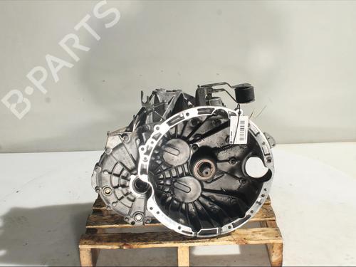 Used Gearbox Gearbox MERCEDES-BENZ GLA-CLASS (X156) GLA 180 (156.942) (122 hp) 25018110 25018110