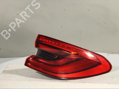 right-taillight-bmw-6-gran-turismo-g32-2017-27713783 main image