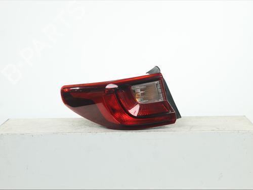 left-taillight-kia-stonic-yb-2017-37733130 main image