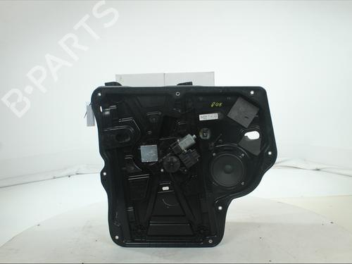Rudehejsemekanisme ventre foran Rudehejsemekanisme ventre foran VW TRANSPORTER T6 / CARAVELLE T6 Bus (SGB, SGJ, SHB, SHJ) 2.0 TDI (110 hp) 36173526 36173526
