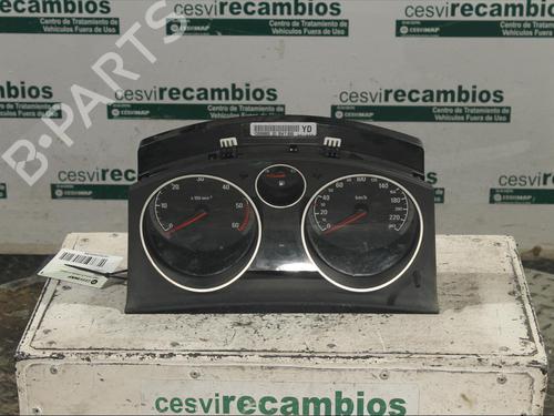 Used Instrument cluster OPEL ZAFIRA / ZAFIRA FAMILY B (A05) [2005-2019]  26919262