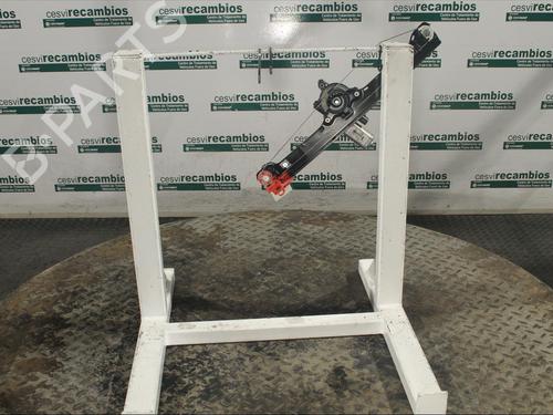 Used Front left window mechanism FIAT GRANDE PUNTO (199_) 1.3 D Multijet (75 hp) 12076271