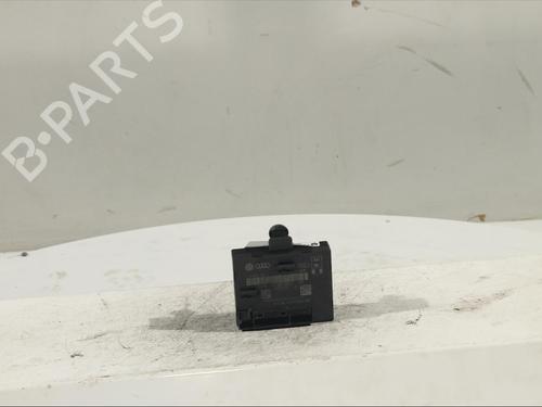 Used Electronic module Electronic module AUDI Q3 (8UB, 8UG) 2.0 TDI (140 hp) 24398888 24398888