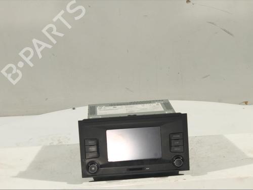 Used Radio Radio SEAT IBIZA IV (6J5, 6P1) 1.4 TDI (90 hp) 11911874 11911874