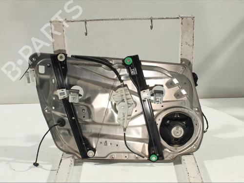 Used Front right window mechanism Front right window mechanism MERCEDES-BENZ C-CLASS (W204) C 180 Kompressor (204.046) (156 hp) 12081235 12081235