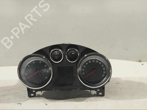 Used Instrument cluster OPEL INSIGNIA A (G09) 2.0 CDTI (68) (131 hp) 26925040