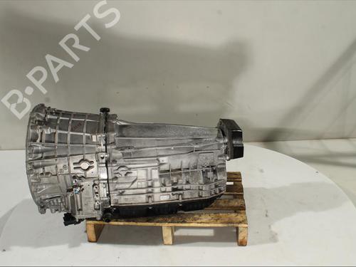 Gearbox MERCEDES-BENZ C-CLASS (W206) C 200 (206.042) 2062702301 2062703701 \\ 7251130 \\ 0029603