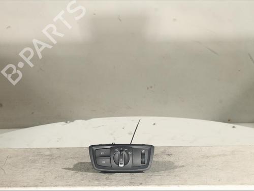 Used Headlight switch Headlight switch BMW X2 (F39) sDrive 18 d (150 hp) 18142869 18142869