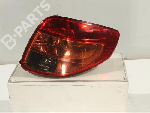 Used Right taillight SUZUKI SX4 (EY, GY) 2.0 DDiS 4x4 (RW420D) (135 hp) 11902867