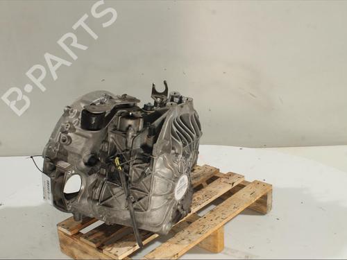 Gearbox MERCEDES-BENZ A-CLASS (W176) A 200 CDI / d (176.008) | BP27494324M3 