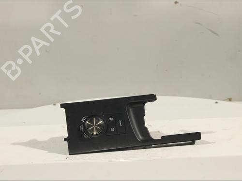 Kombi Kontakt / Stilkkontakt LEXUS IS III (_E3_) 300h (AVE30_, AVE30R) (223 hp) 24398794