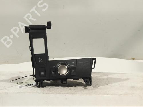 Used Switch LEXUS CT (ZWA10_) 200h (ZWA10_, ZWA10R) (136 hp) 24398646