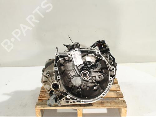 gearbox-citroen-c4-cactus-2014-26147001 main image