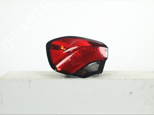 left-taillight-fiat-tipo-hatchback-356_-357_-2016-38005492 main image