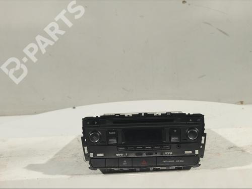 Used Radio SEAT IBIZA IV (6J5, 6P1) 1.2 TSI (86 hp) 11912298