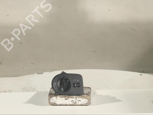 Used Headlight switch SEAT IBIZA IV ST (6J8, 6P8) 1.6 TDI (90 hp) 19143881