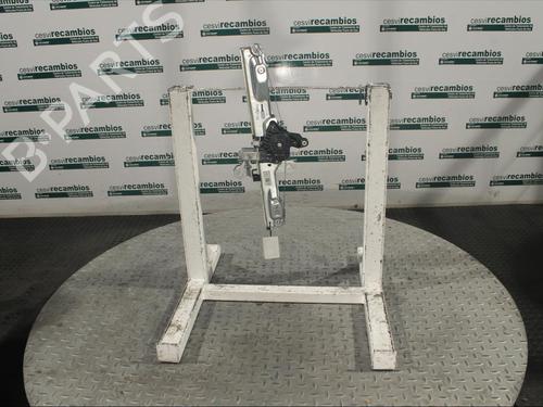 front-right-window-mechanism-renault-kadjar-ha_-hl_-80-72-035-57r-2015-12078427 main image