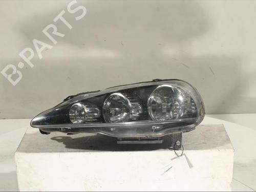 Faro izquierdo ALFA ROMEO 147 (937_) 2.0 16V T.SPARK (937.AXA1, 937.AXC1, 937.BXC1) (150 hp) 17862446