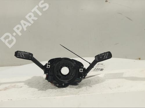 Used Steering column stalk SKODA FABIA III (NJ3) [2014-2021]  11985311