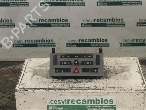 Used Climate control Climate control PEUGEOT 407 SW (6E_, 6D_) 2.0 HDi 135 (136 hp) 11897371 11897371