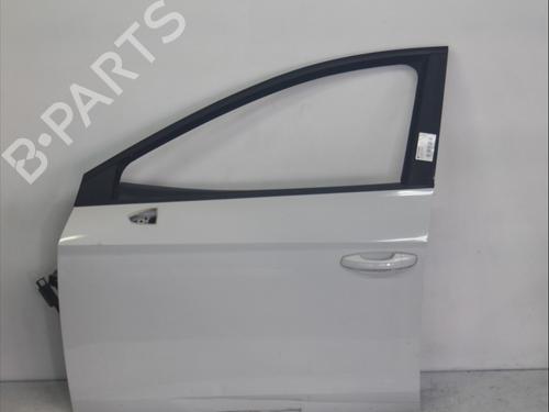 Used Left front door SEAT LEON (5F1) 1.4 TSI (125 hp) 30332720