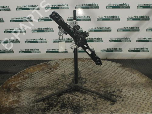 Used Front right window mechanism NISSAN PULSAR Hatchback (C13) 1.2 DIG-T (115 hp) 12077402