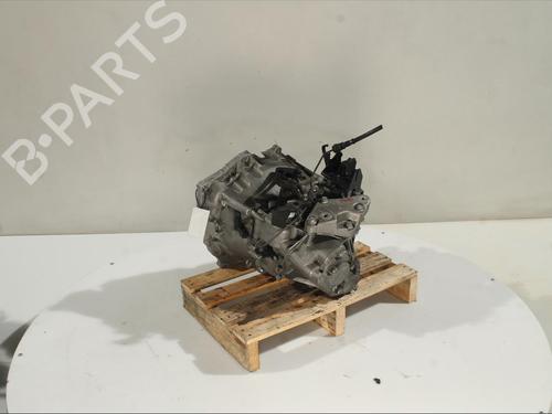 Gearbox VOLVO V40 Hatchback (525) D3 | BP27713761M3 