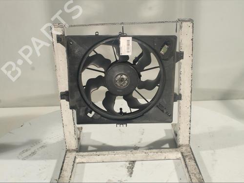 Used Radiator fan Radiator fan HYUNDAI i30 (GD) 1.6 CRDi (110 hp) 21500186 21500186