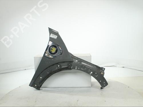 Used Right front fenders Right front fenders 36960627 36960627