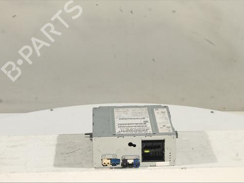 radio-mercedes-benz-v-class-w447-2014-32129772 main image