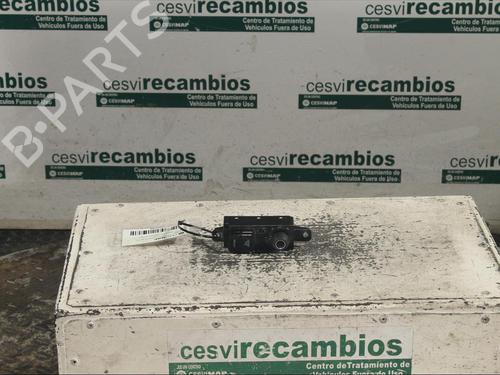 Used Switch Switch PEUGEOT 208 I (CA_, CC_) 1.6 HDi (92 hp) 11893084 11893084